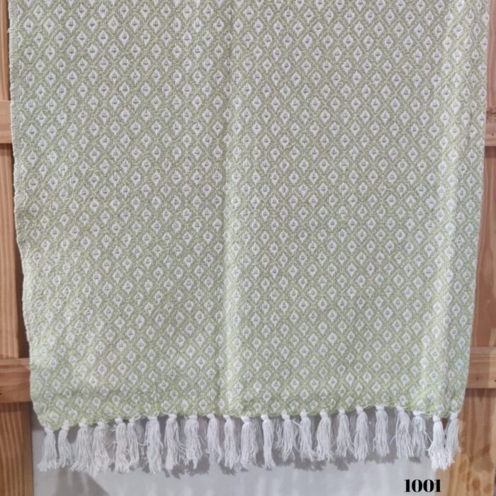 THR 1001 DOBBY DIAMOND COTTON THROWS WITH FRINGES